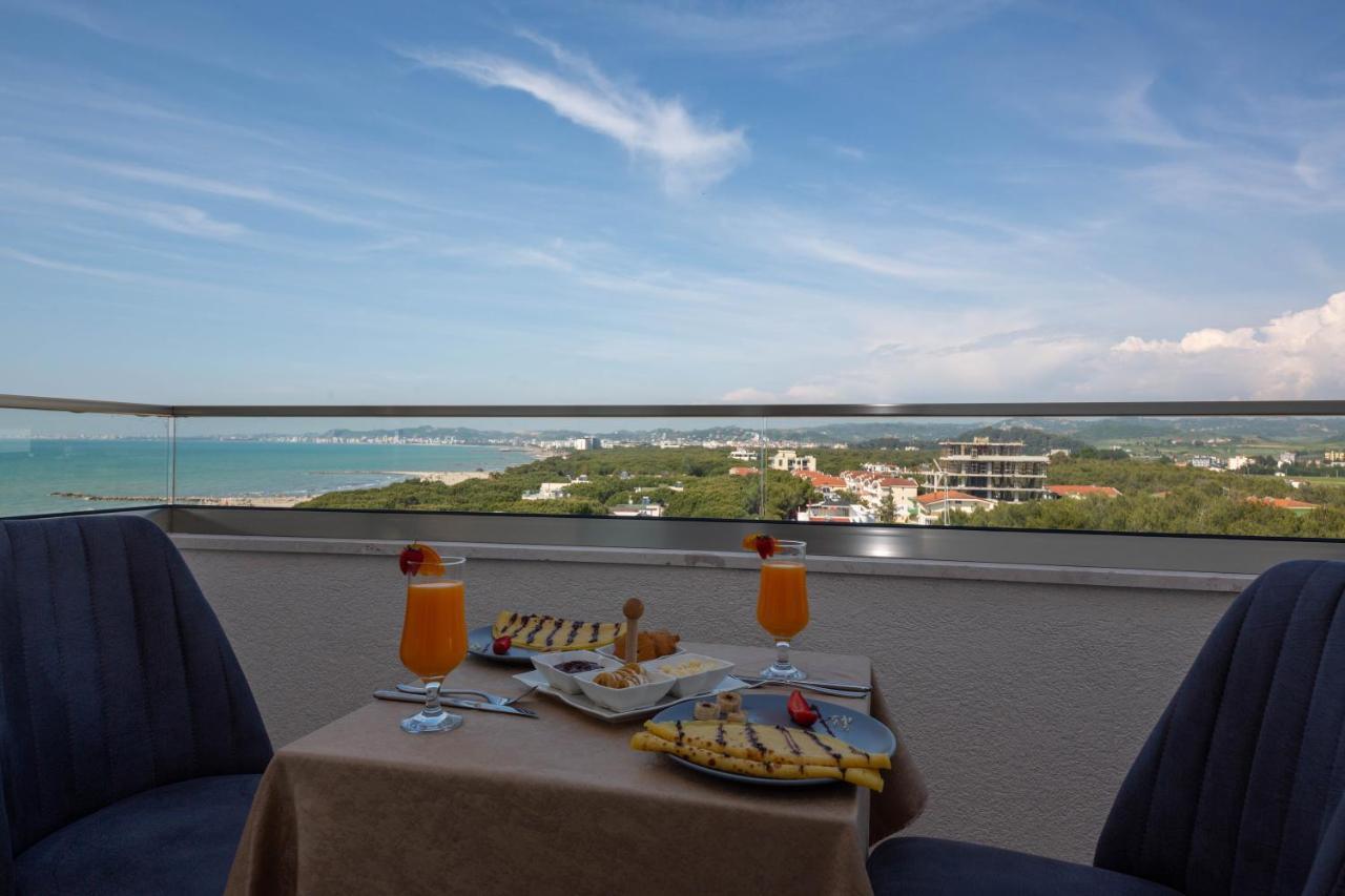 Merar Hotel Голем Екстер'єр фото