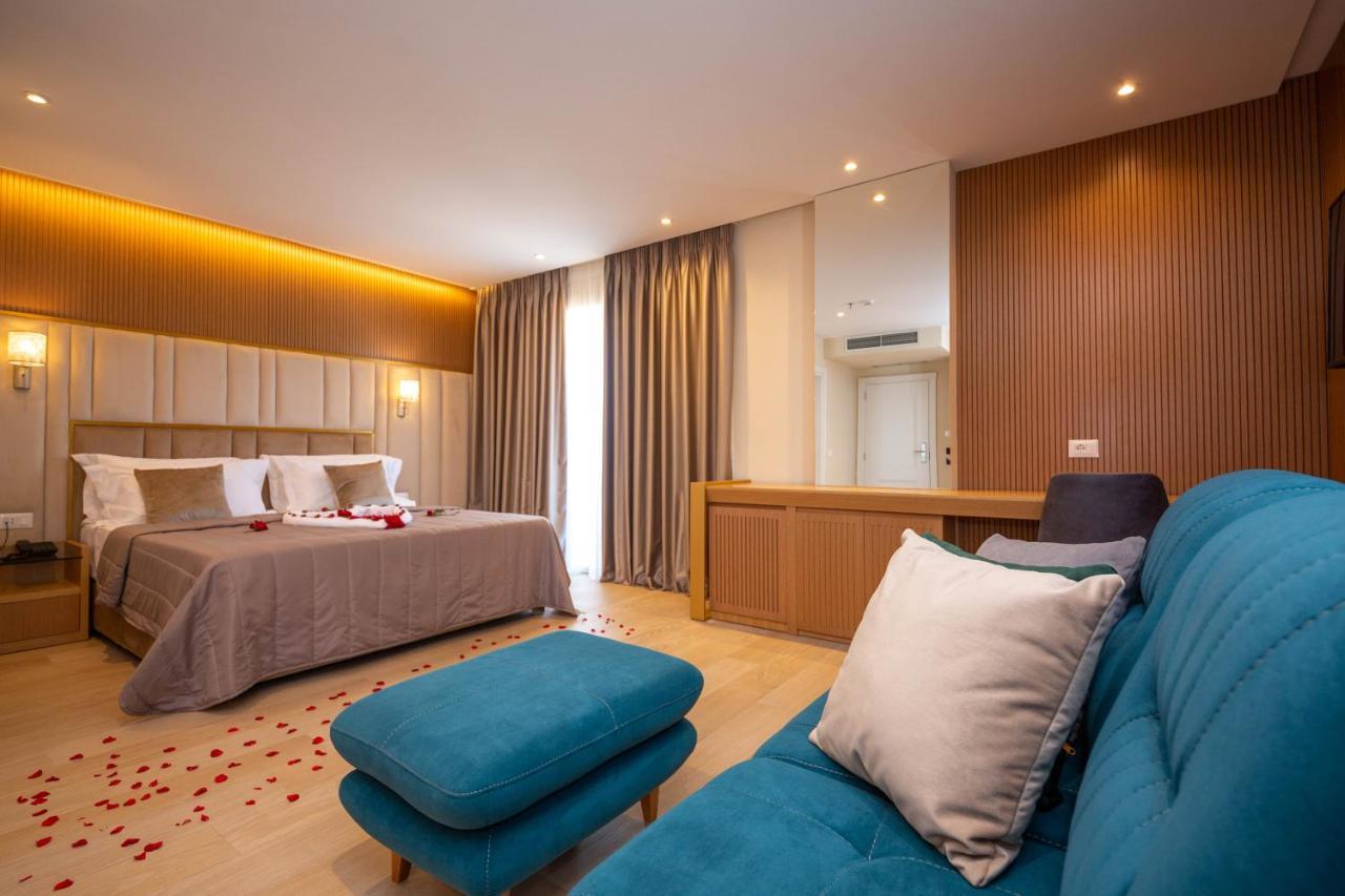 Merar Hotel Голем Екстер'єр фото