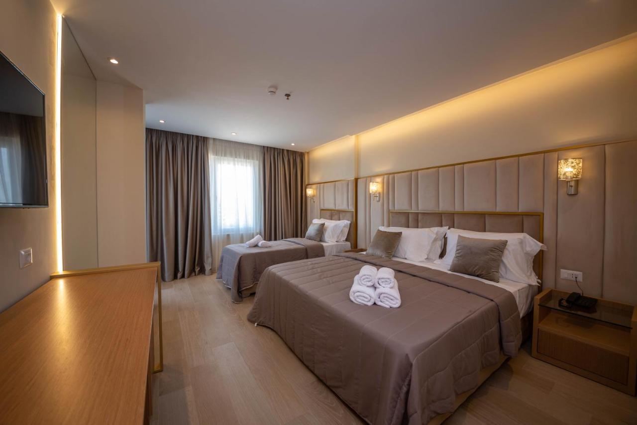 Merar Hotel Голем Екстер'єр фото