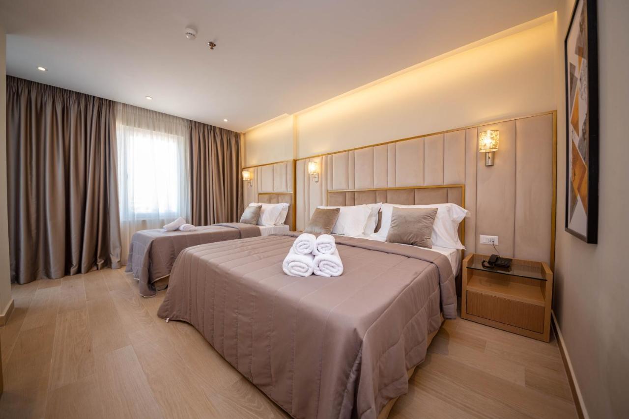 Merar Hotel Голем Екстер'єр фото