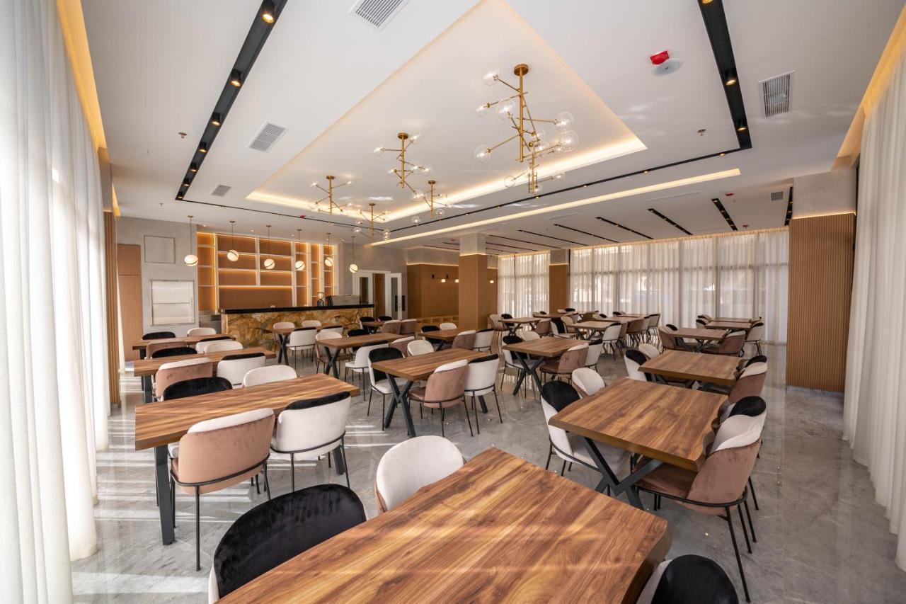 Merar Hotel Голем Екстер'єр фото