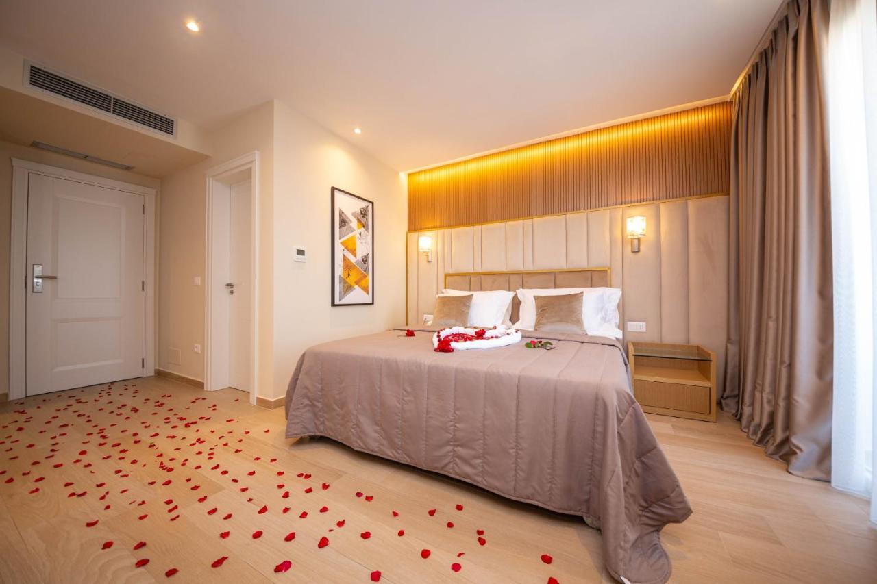 Merar Hotel Голем Екстер'єр фото